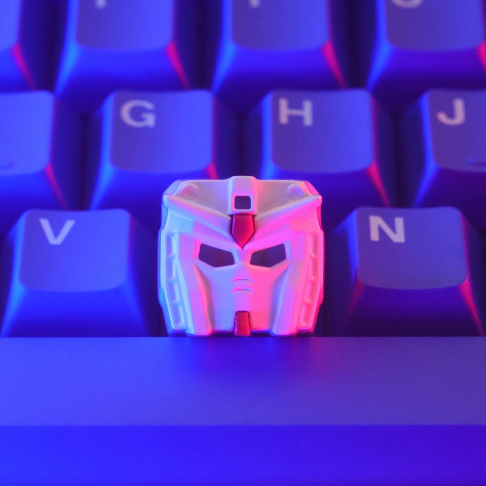 RX-78-2 Gundam Alloy Artisan Keycap with Backlit Glow